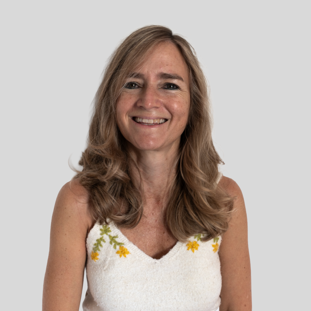 Vanessa K Waale